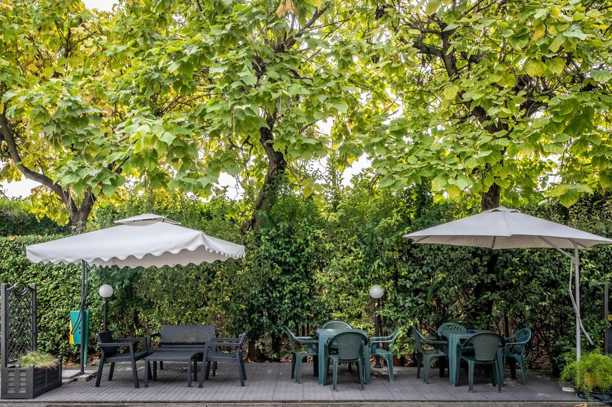 B&B Hotel Roy Silea Екстериор снимка