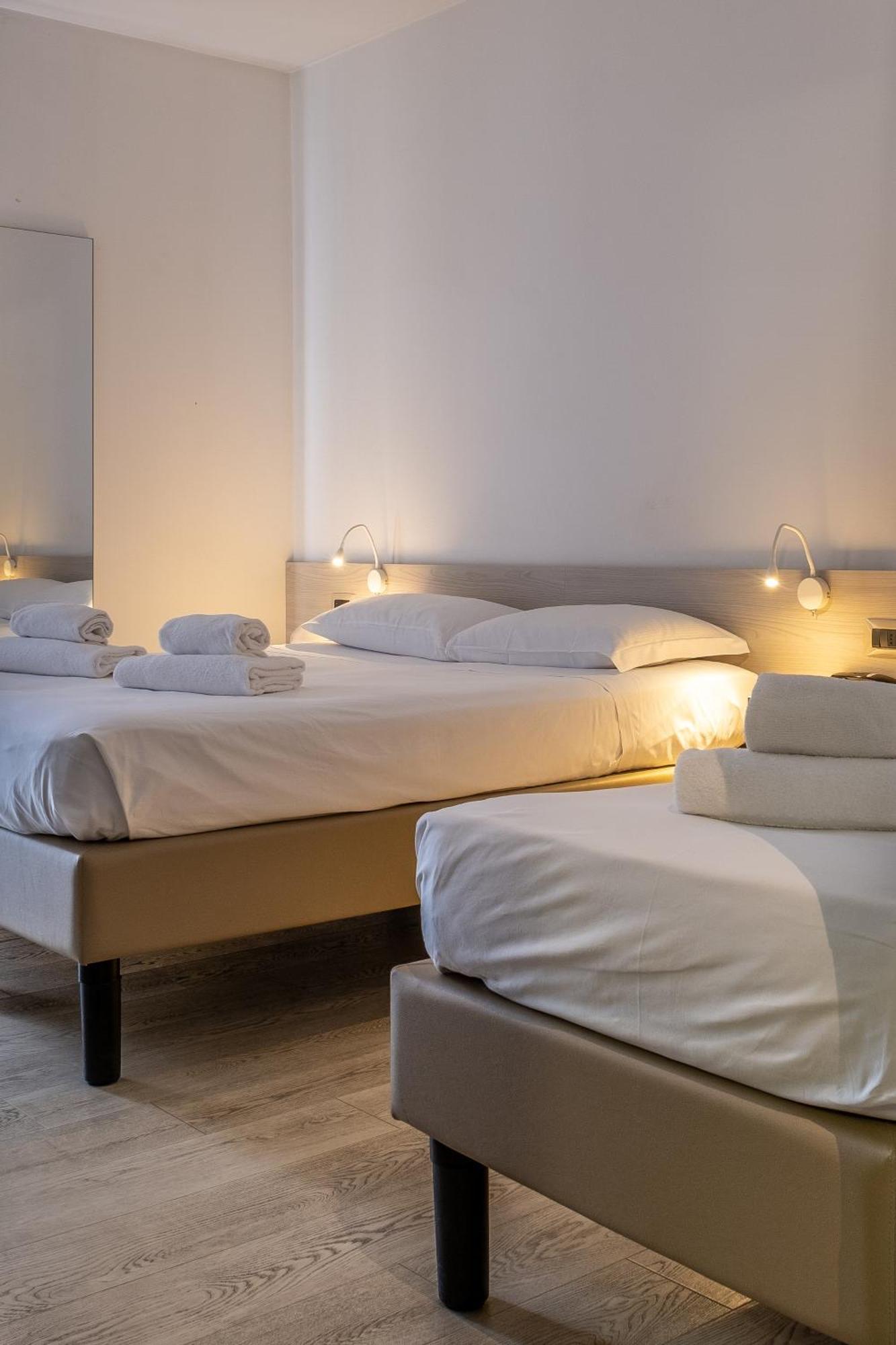B&B Hotel Roy Silea Екстериор снимка