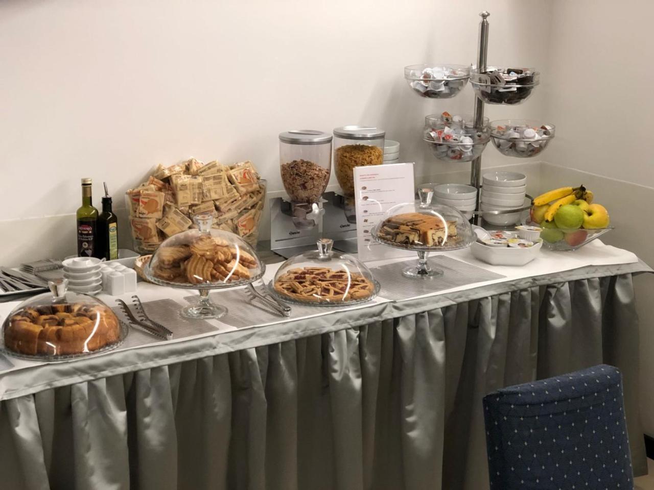 B&B Hotel Roy Silea Екстериор снимка